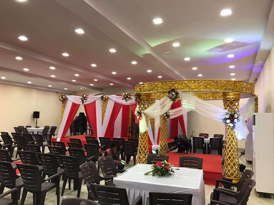 Royale Inn Vapi Buitenkant foto